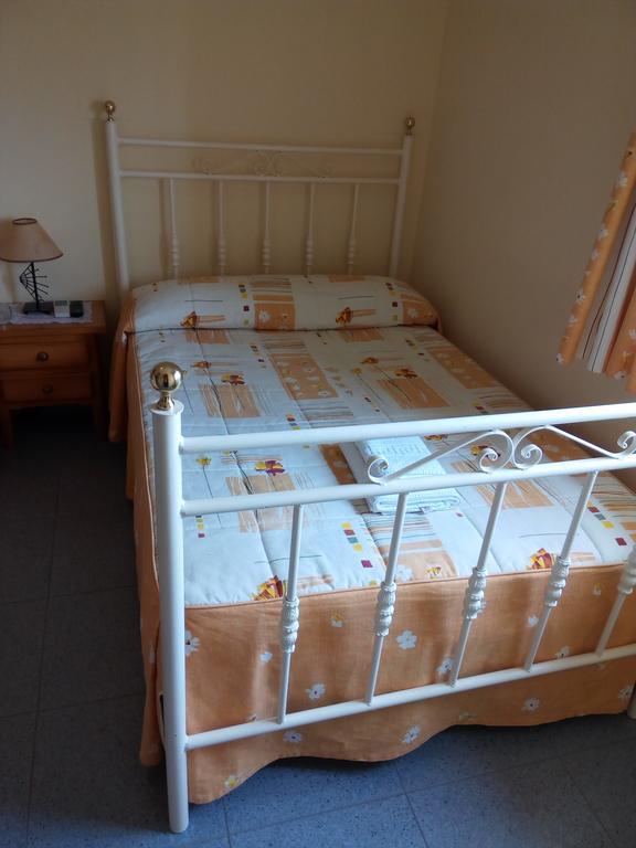 Hostal Miraflor De Las Cadenas Cuacos De Yuste Bagian luar foto