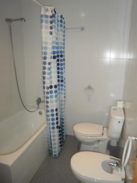 Hostal Miraflor De Las Cadenas Cuacos De Yuste Bagian luar foto